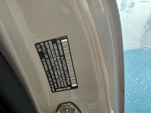 Used 2022 Porsche 911 Carrera image 8