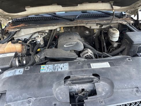 Used 2003 Chevrolet Silverado 2500 LS w/ Skid Plate Package image 13