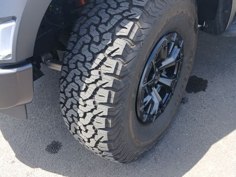 Used 2023 Ford F150 Raptor w/ Raptor 37 Performance Package image 8