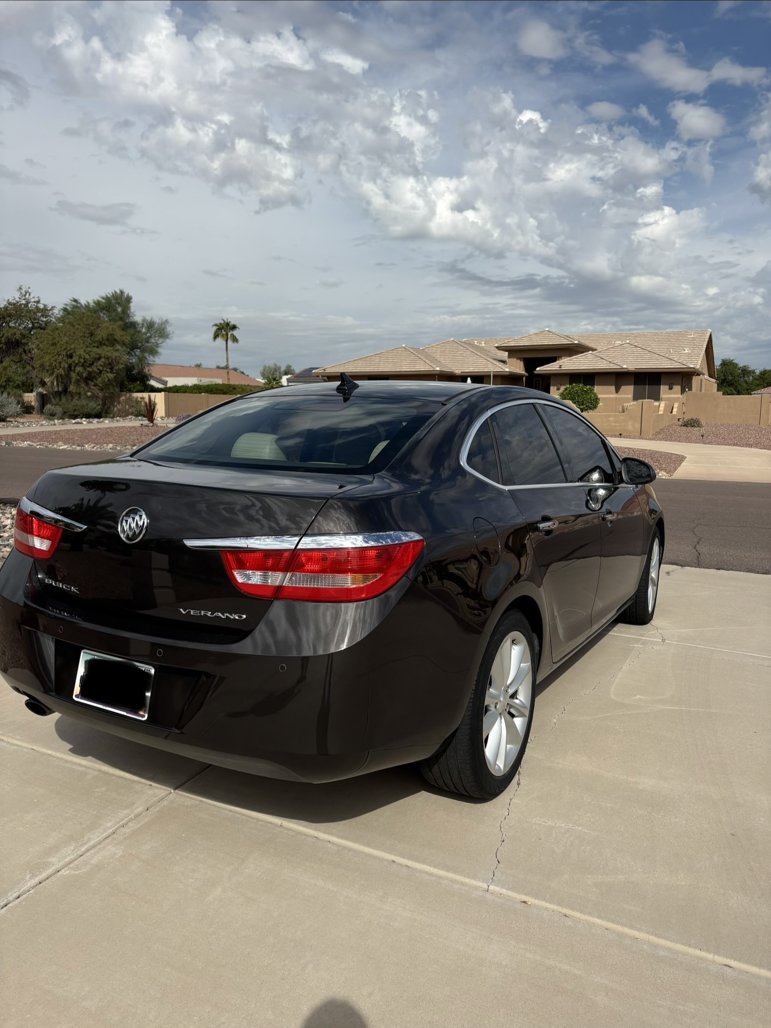 Used 2012 Buick Verano Convenience FWD image 2