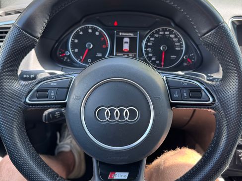 Used 2013 Audi Q5 3.0T Premium Plus w/ Audi MMI Navigation Plus Pkg image 1