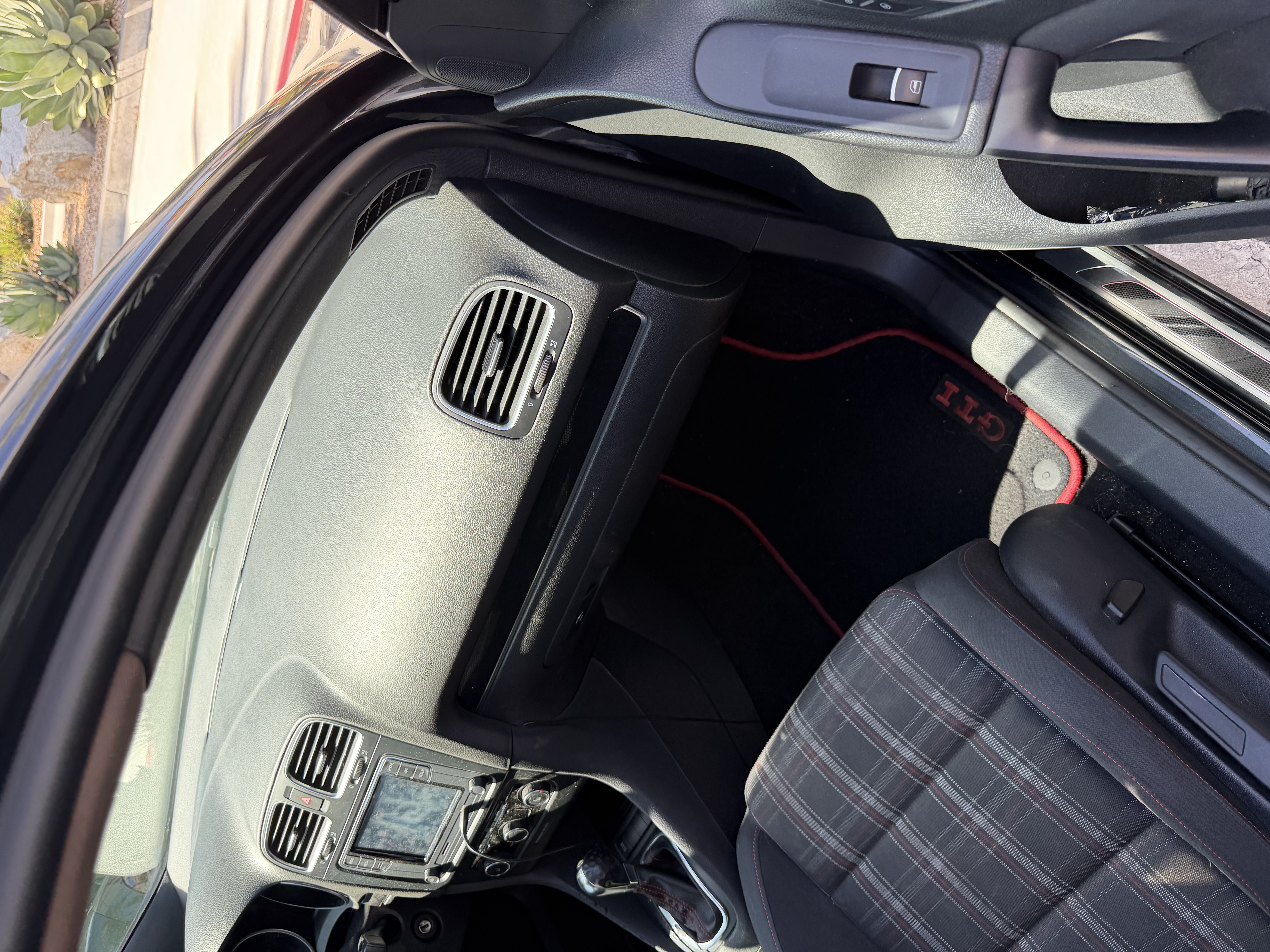 Used 2013 Volkswagen GTI Wolfsburg Edition FWD image 14