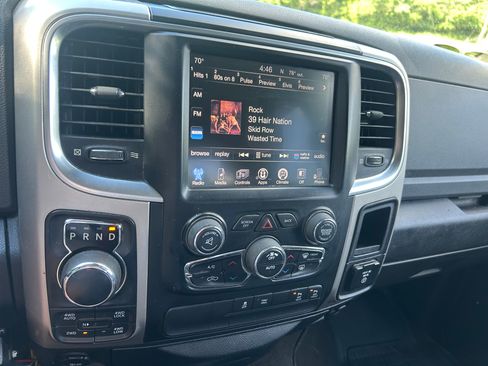 Used 2017 RAM 1500 Big Horn AWD/4WD image 12