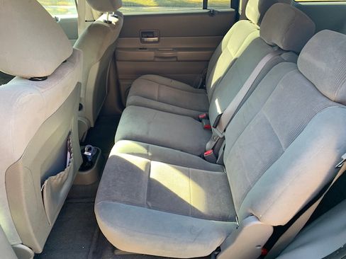 Used 2004 Dodge Durango SLT image 10