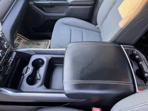 Used 2021 RAM 1500 Big Horn AWD/4WD image 14