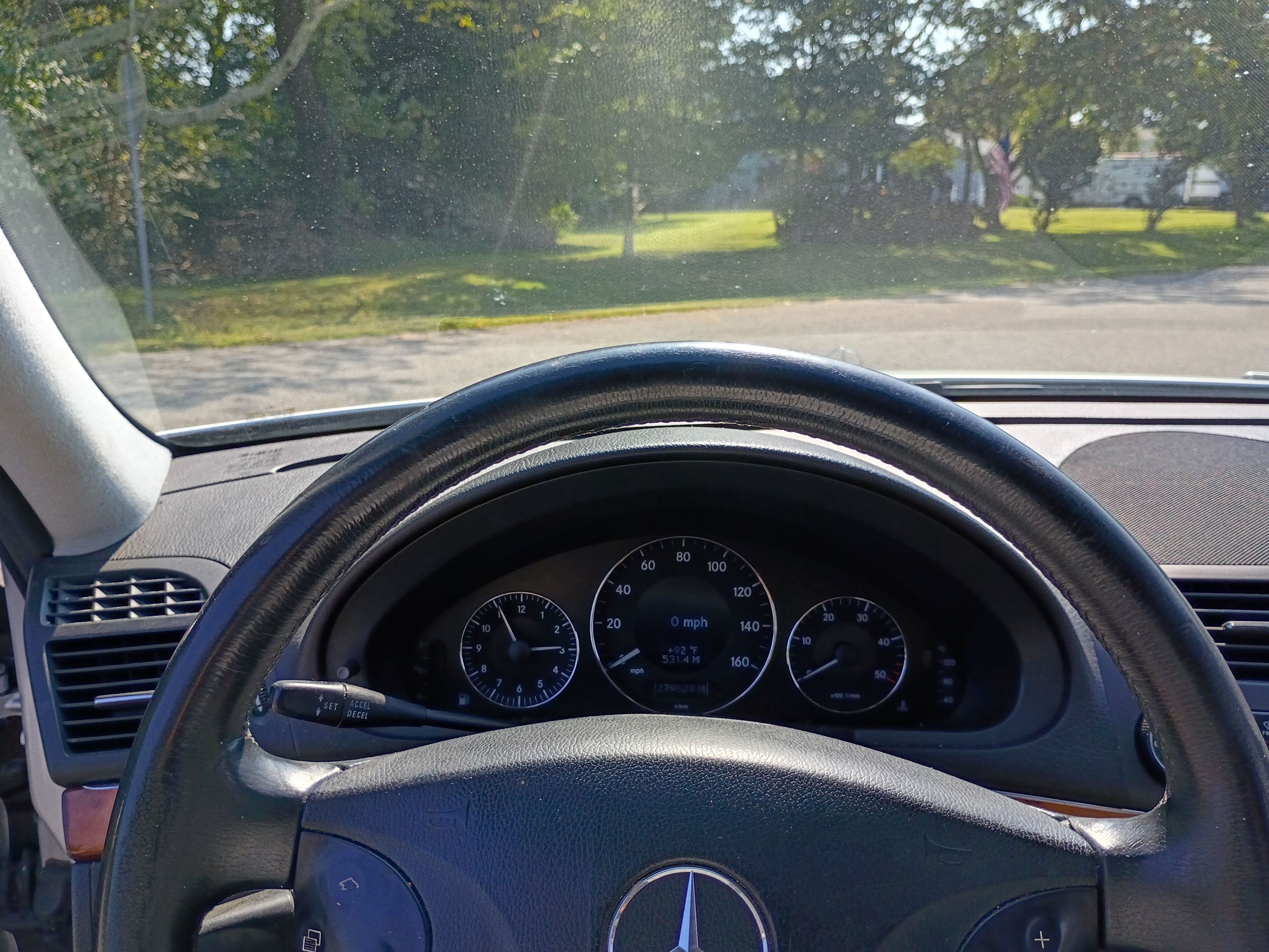 Used 2006 Mercedes-Benz E 320 CDI Sedan image 8