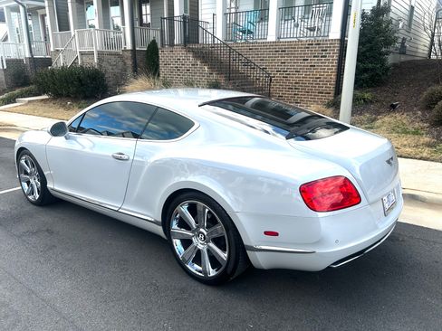 Used 2012 Bentley Continental GT image 16