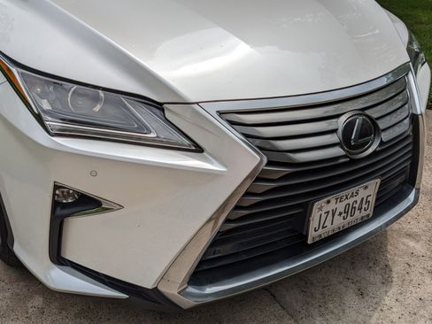 Used 2017 Lexus RX 350 FWD w/ Premium Package image 20