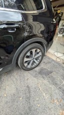 Used 2021 Kia Telluride EX w/ EX Premium Package FWD image 15