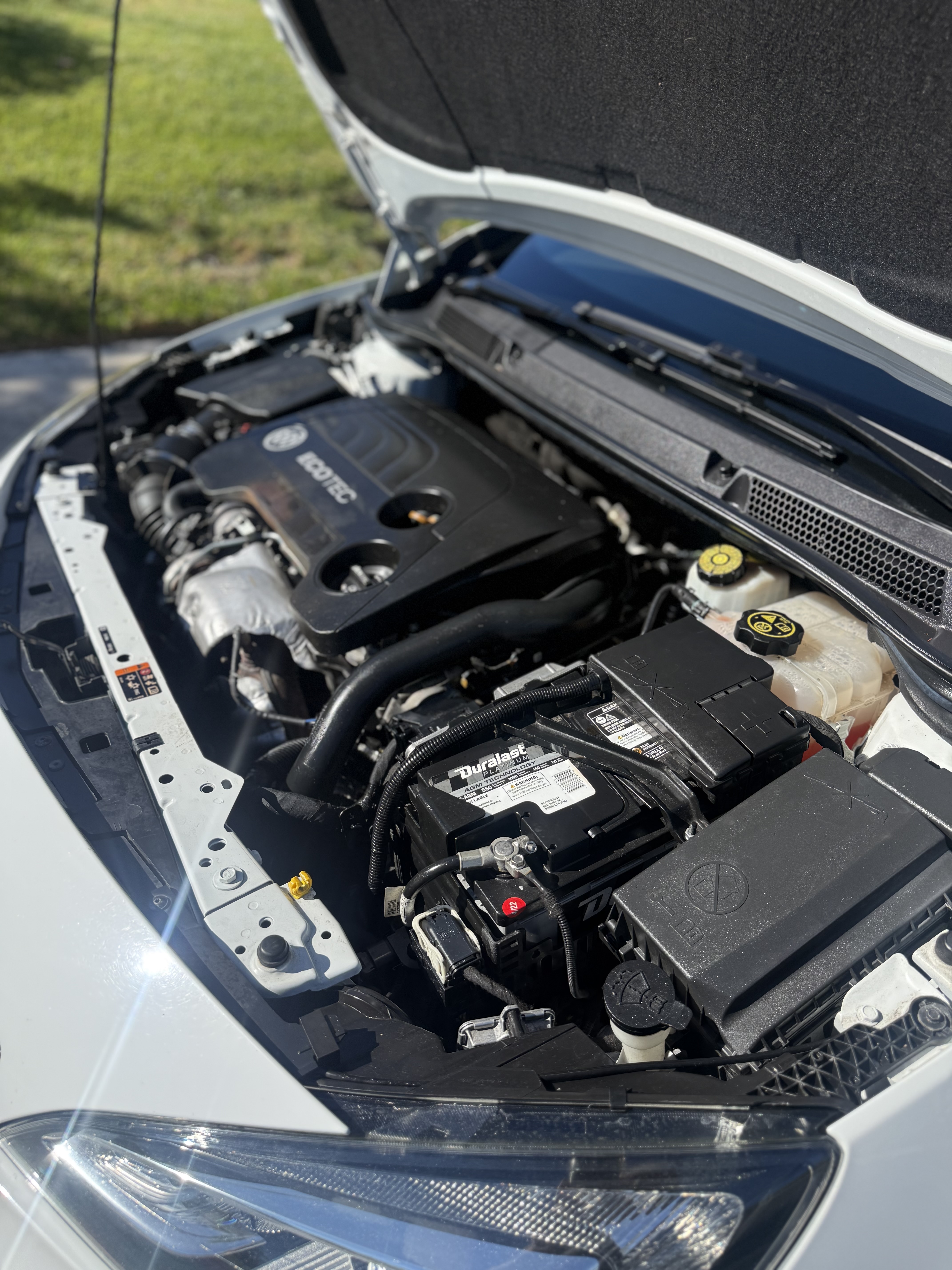 Used 2019 Buick Cascada Premium FWD image 11