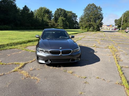 Used 2020 BMW 330i xDrive Sedan w/ Premium Package AWD/4WD image 14