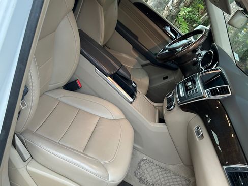 Used 2014 Mercedes-Benz ML 350 ML 350 4MATIC Sport Utility 4D image 6