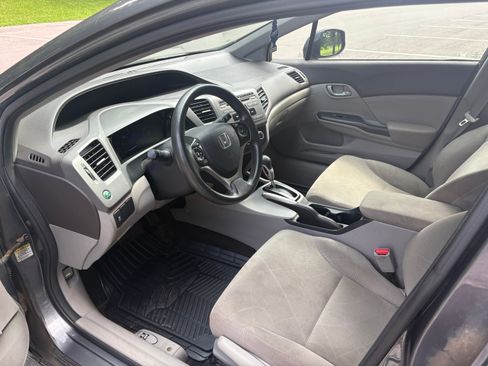 Used 2012 Honda Civic LX image 11