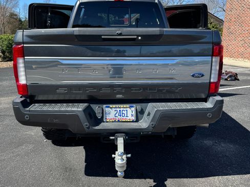 Used 2017 Ford F350 Platinum w/ Platinum Ultimate Package image 9