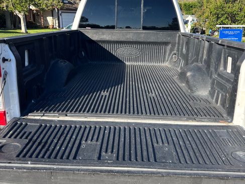 Used 2019 Ford F250 XL w/ Power Equipment Group image 17