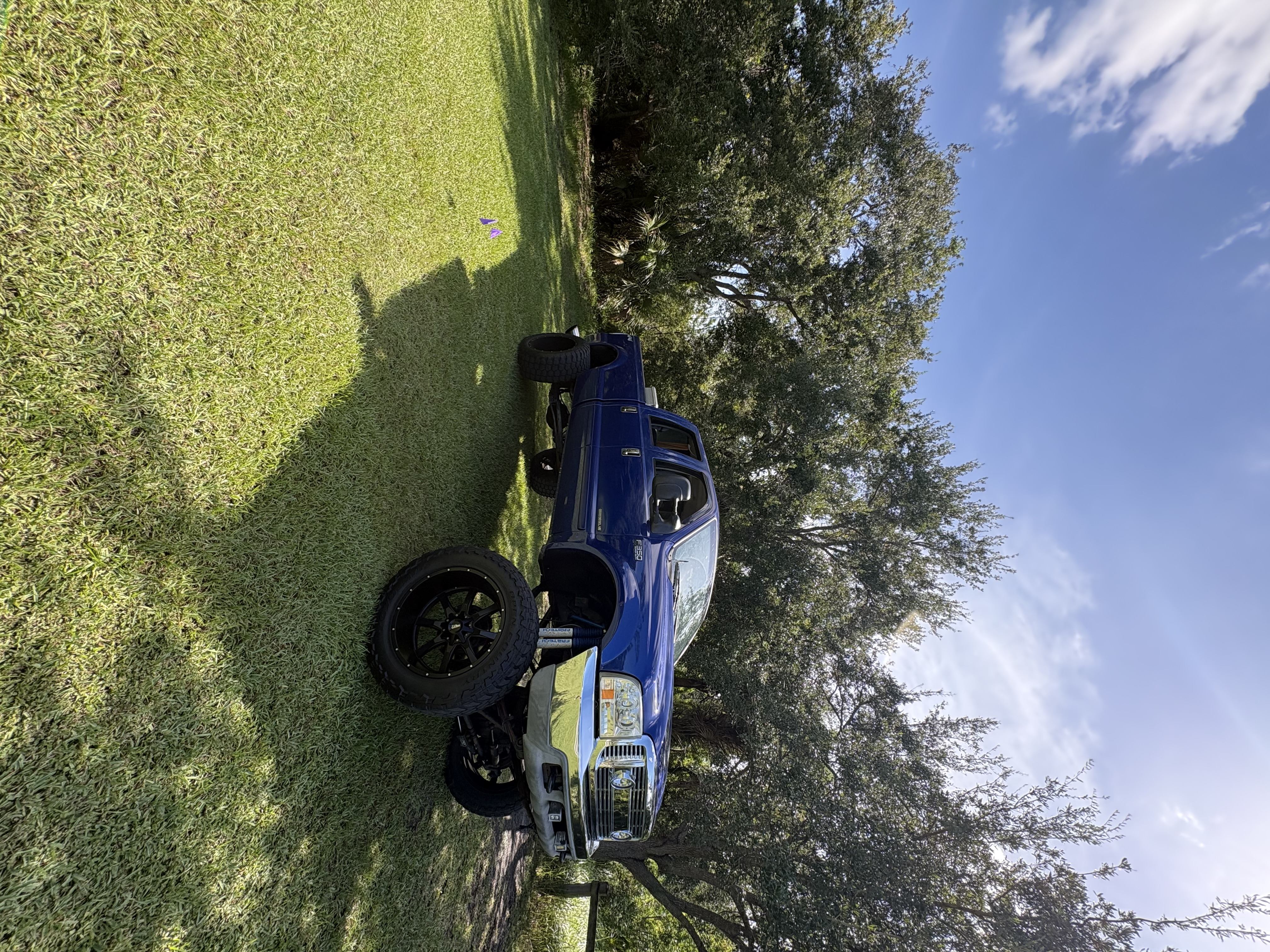 Used 2003 Ford F350 XLT AWD/4WD image 4