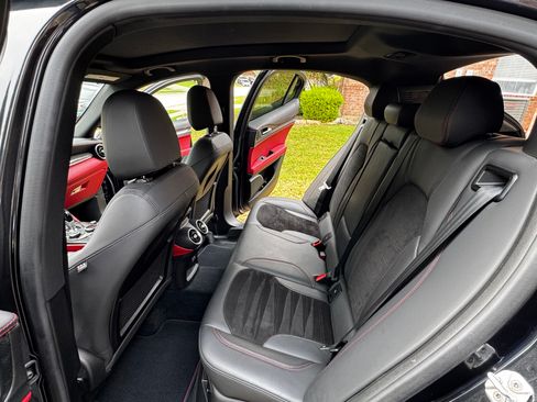 Used 2018 Alfa Romeo Stelvio Quadrifoglio w/ Driver Assist Dynamic Package image 15