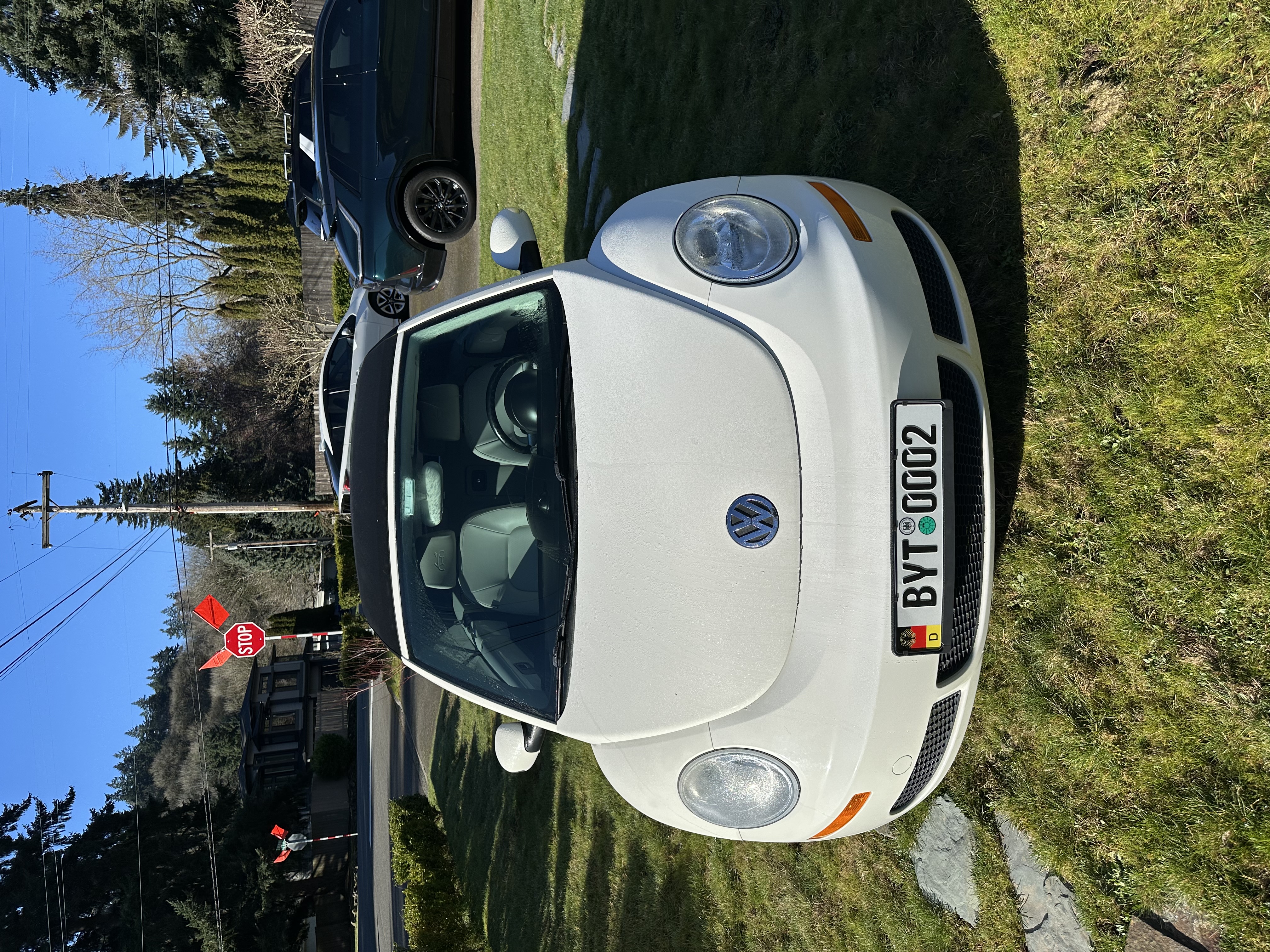 Used 2007 Volkswagen Beetle Triple White Edition FWD image 1