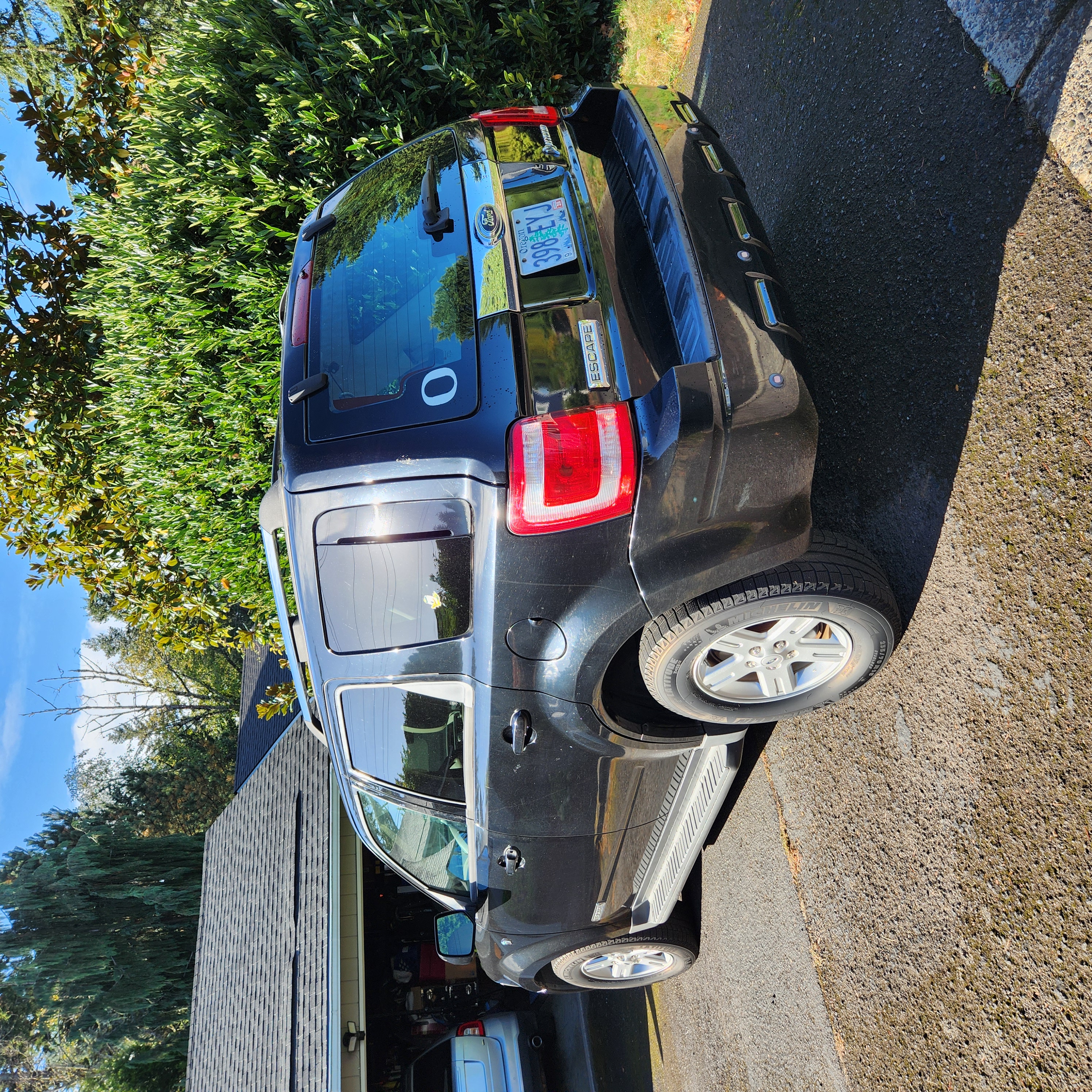 Used 2008 Ford Escape 2WD Hybrid image 1