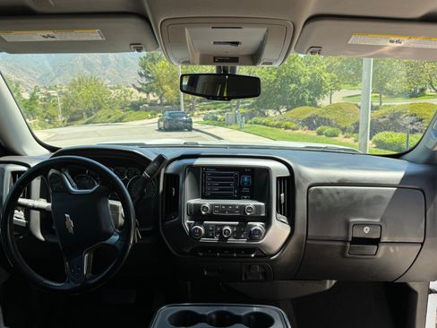 Used 2017 Chevrolet Silverado 1500 LT w/ All Star Edition AWD/4WD image 16