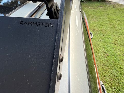 Used 2010 Porsche Cayenne GTS image 22