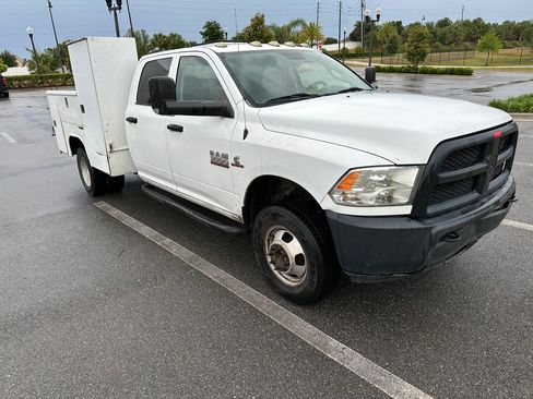 Used 2016 RAM 3500 Tradesman RWD image 5