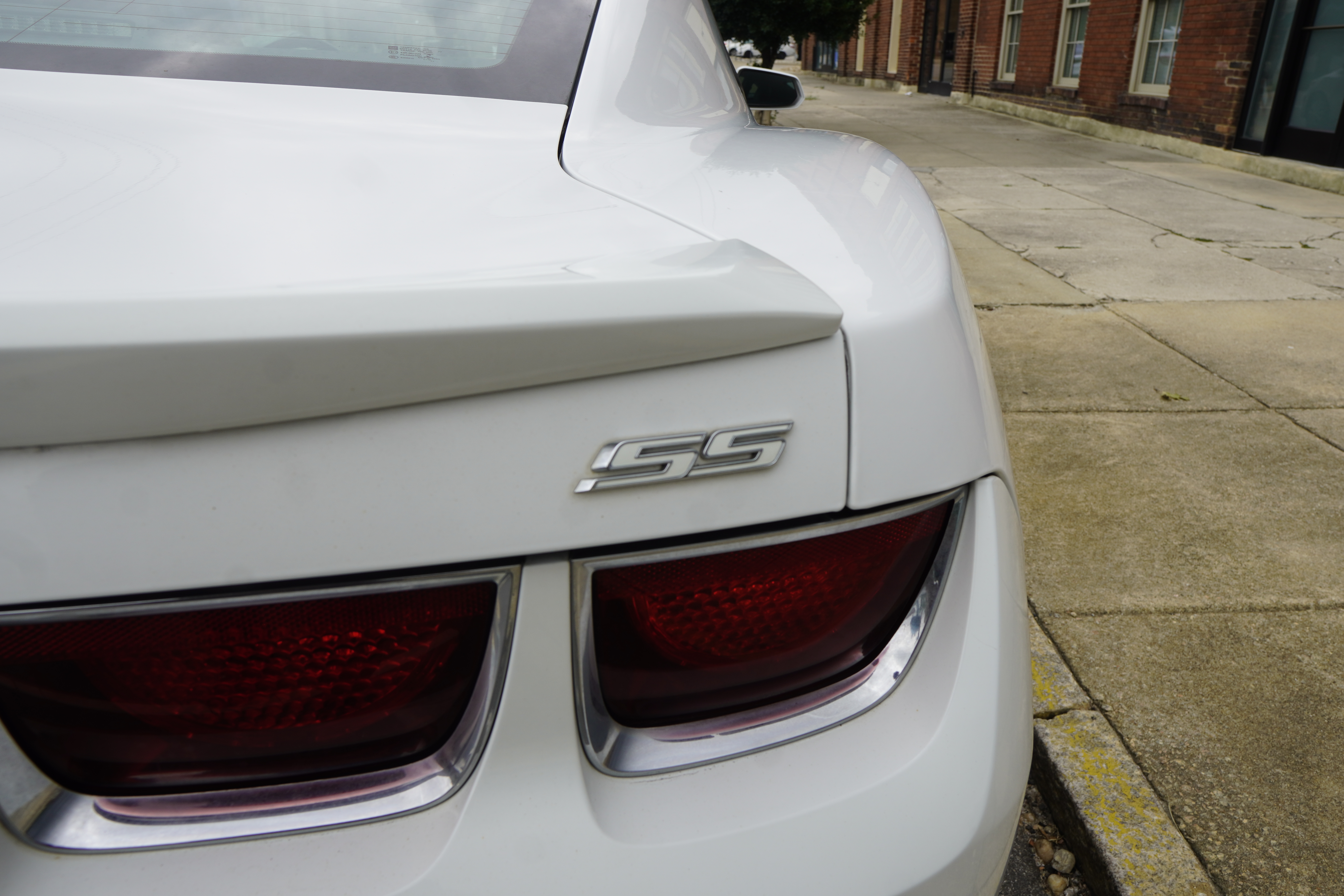 Used 2013 Chevrolet Camaro SS RWD image 4