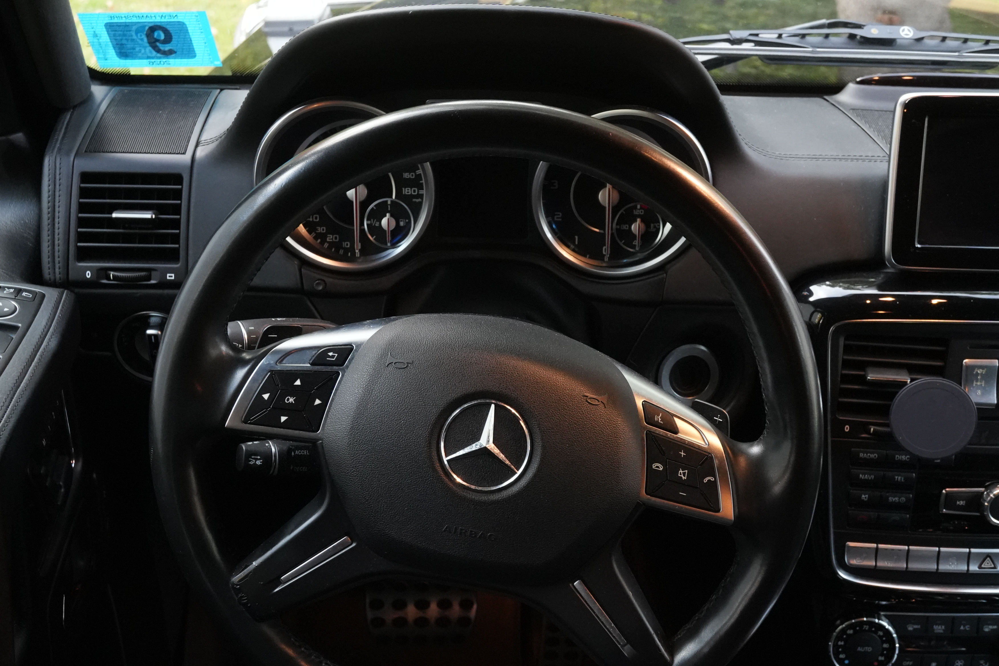 Used 2015 Mercedes-Benz G 63 AMG 4MATIC image 10