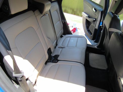Used 2020 Ford Escape SEL AWD/4WD image 11