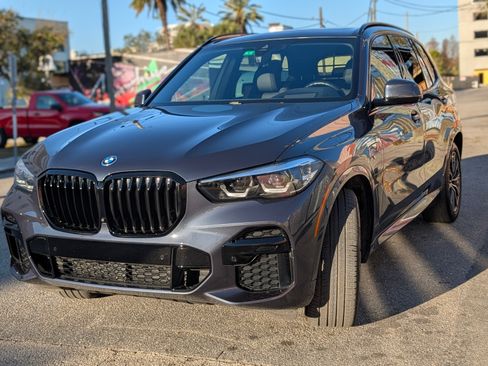 Used 2022 BMW X5 xDrive45e w/ M Sport Package image 6