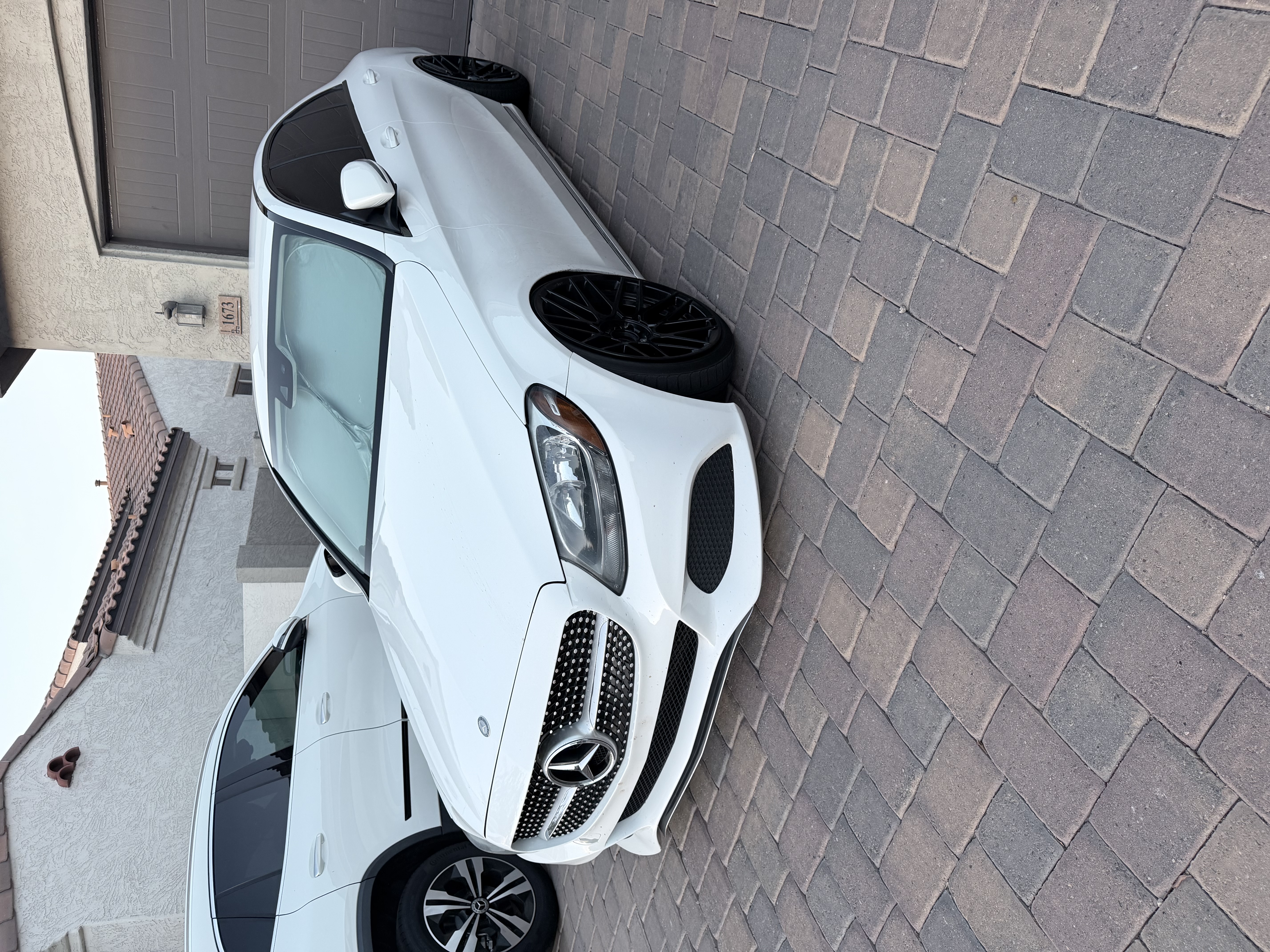 Used 2016 Mercedes-Benz C 300 Sedan image 1
