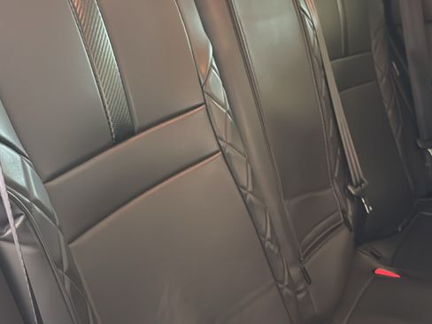 Used 2023 Nissan Rogue SV FWD image 17
