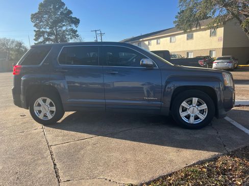 Used 2014 GMC Terrain SLE image 4