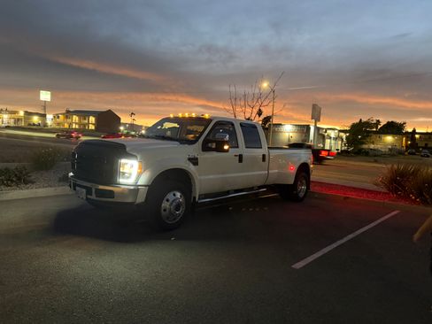 Used 2008 Ford F450 Lariat image 13