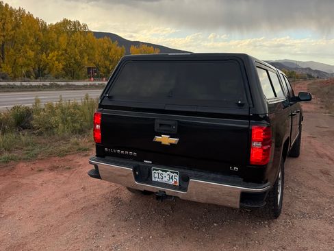 Used 2019 Chevrolet Silverado 1500 LT image 5