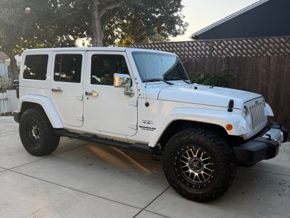 Used 2017 Jeep Wrangler Unlimited Sahara w/ Connectivity Group