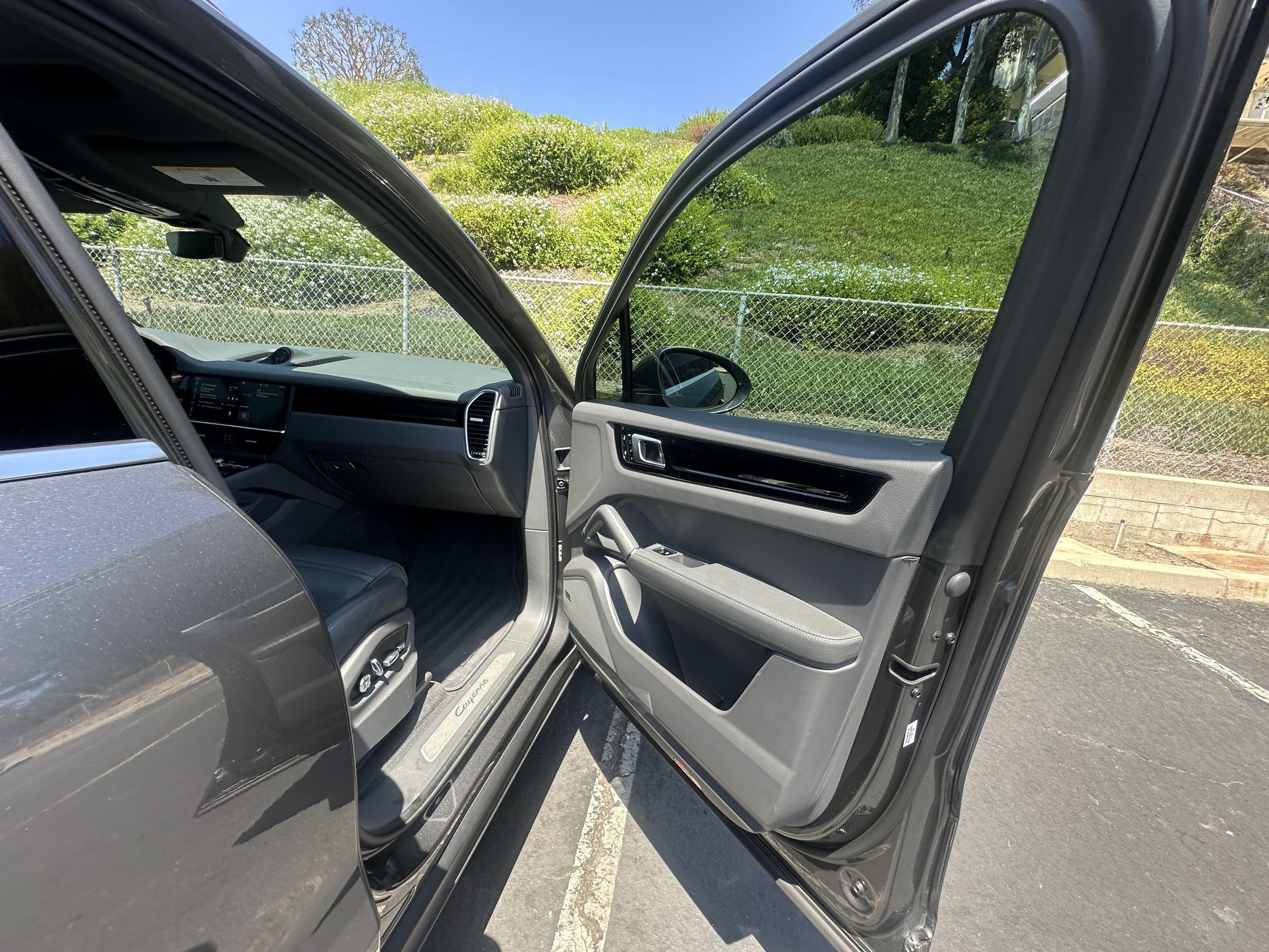 Used 2019 Porsche Cayenne AWD/4WD image 29