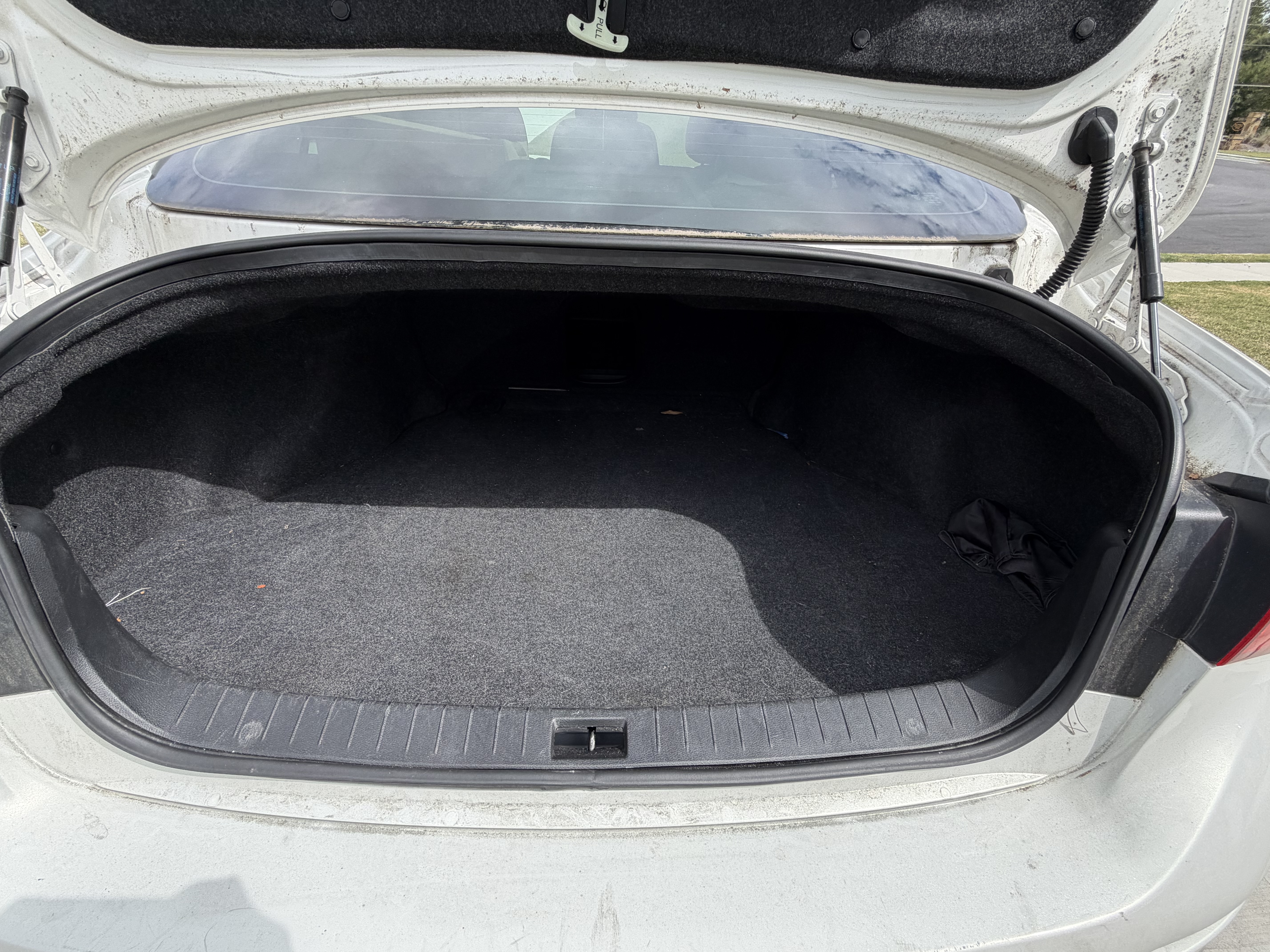 Used 2014 INFINITI Q50 Premium w/ Navigation Package AWD/4WD image 16