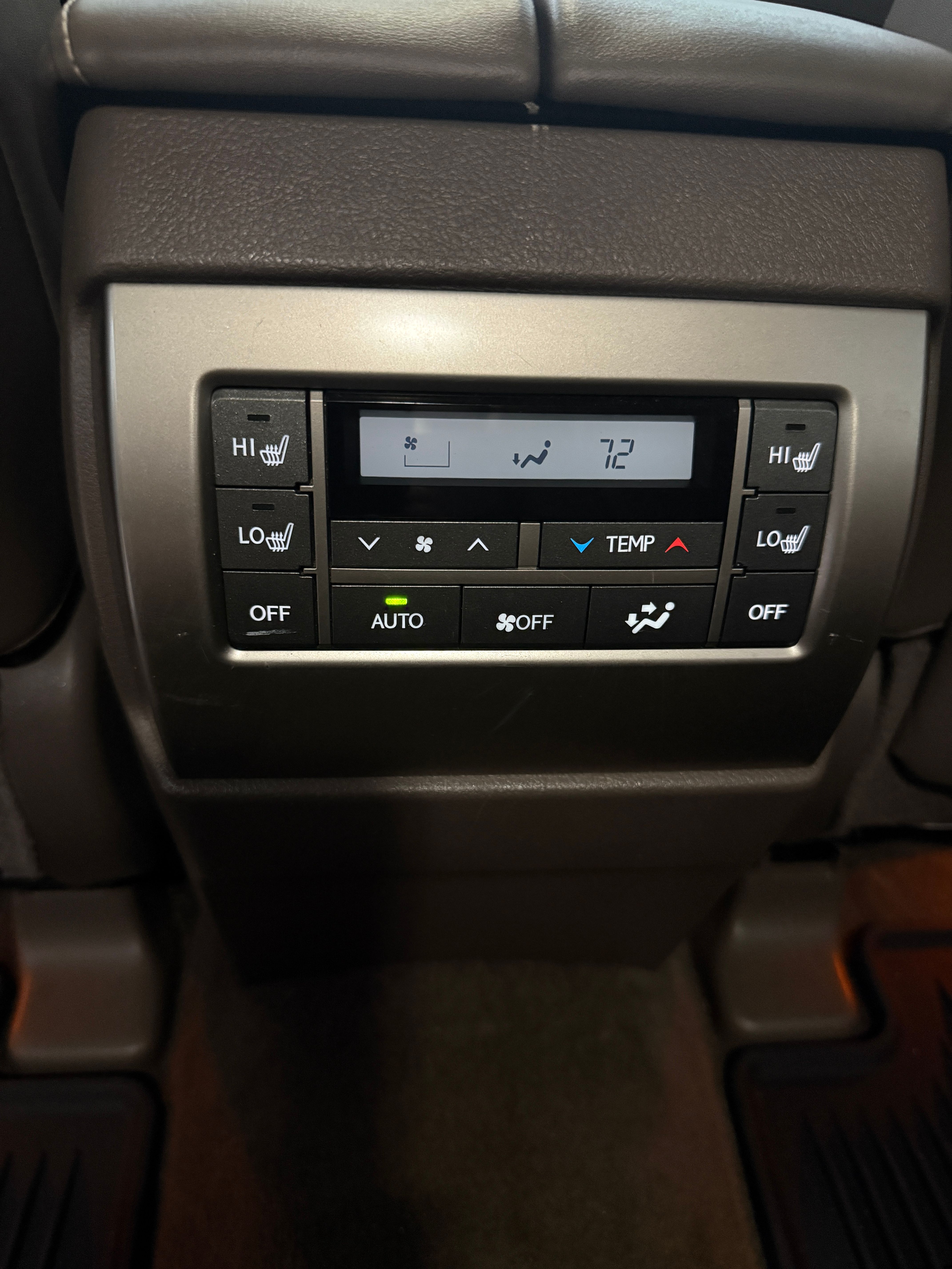 Used 2015 Lexus GX 460 w/ Premium Package AWD/4WD image 10