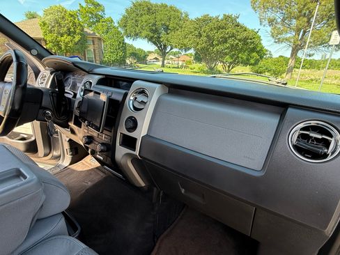 Used 2014 Ford F150 XLT RWD image 15