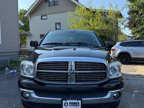 Used 2008 Dodge Ram 1500 Truck SLT image 4