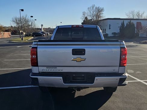 Used 2018 Chevrolet Silverado 1500 LT w/ All Star Edition image 8