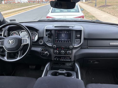Used 2021 RAM 1500 Big Horn image 8