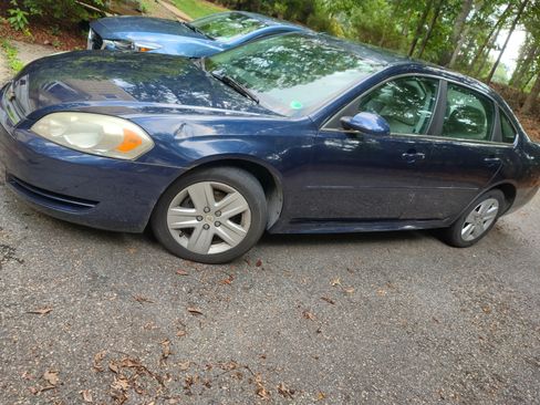Used 2011 Chevrolet Impala LS FWD image 1