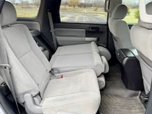 Used 2016 Toyota Sequoia SR5 image 12