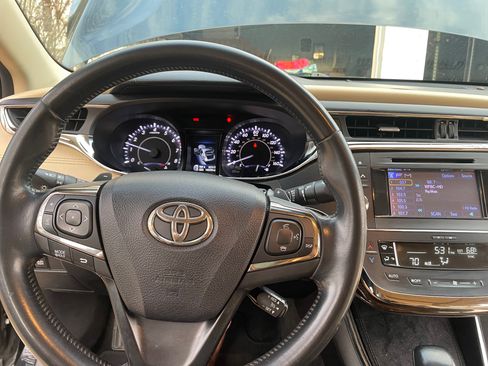 Used 2013 Toyota Avalon XLE Touring image 16