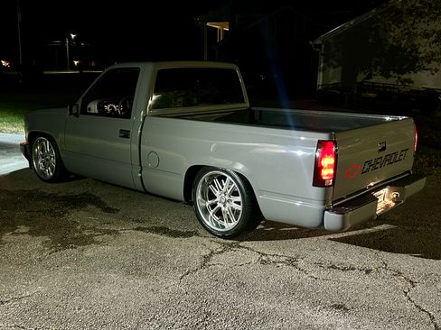 Used 1996 Chevrolet Silverado 1500 2WD Regular Cab image 10
