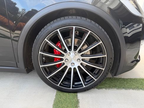 Used 2017 Tesla Model X P100D image 24