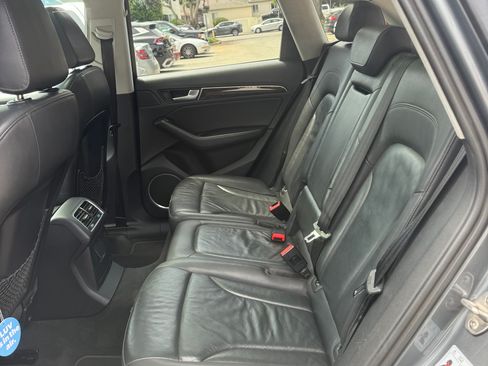 Used 2015 Audi Q5 2.0T Premium Plus w/ Technology Package AWD/4WD image 9