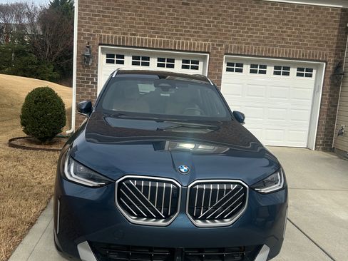 Used 2026 BMW X3 xDrive30 w/ Premium Package image 5